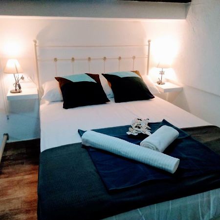 Wish Suite Barrio De Leon En Triana Sevilha Exterior foto